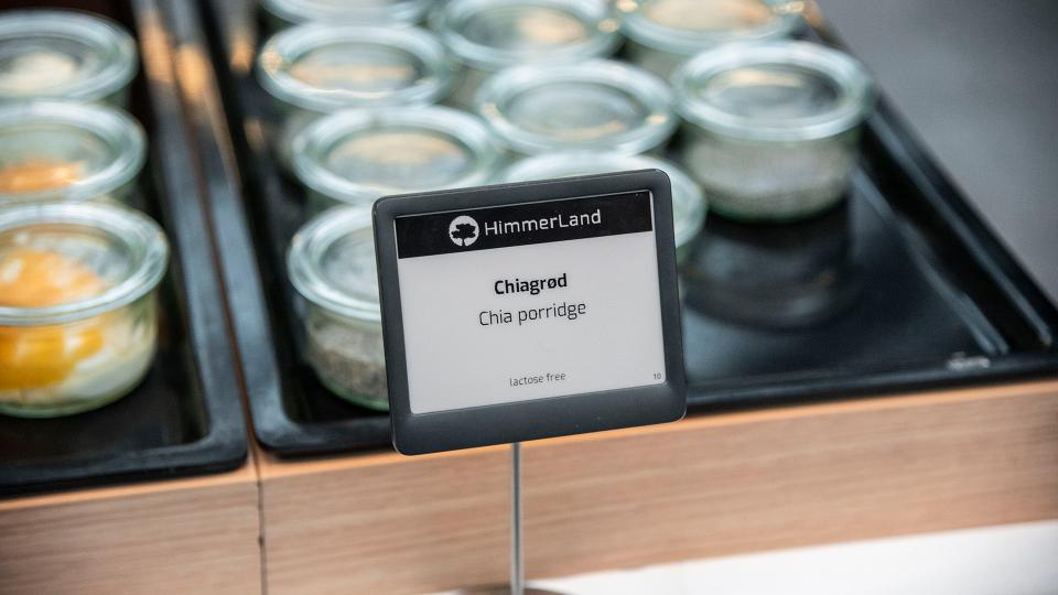 HimmerLand med digitale buffetskilte