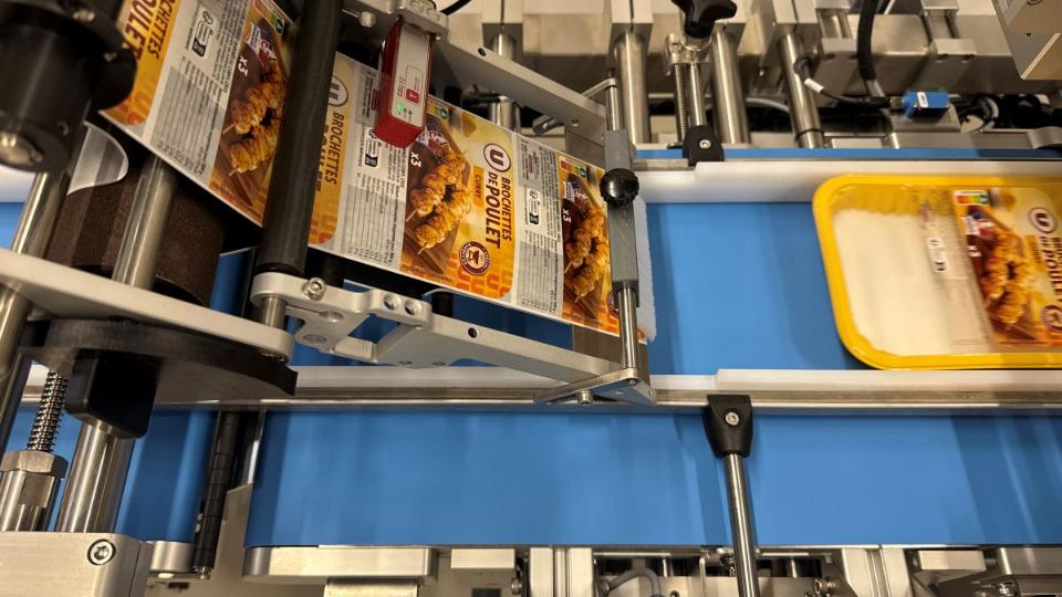 Præcis top- og bundetikettering med automatisk højdejustering