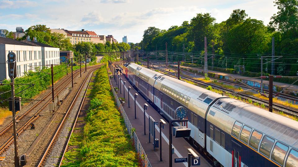 Case: Industrial automation solution ensures reliable passenger communication